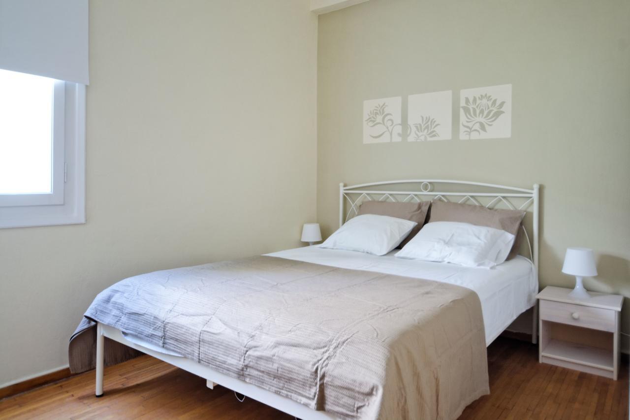Kosta'S Cottage House Athene Buitenkant foto