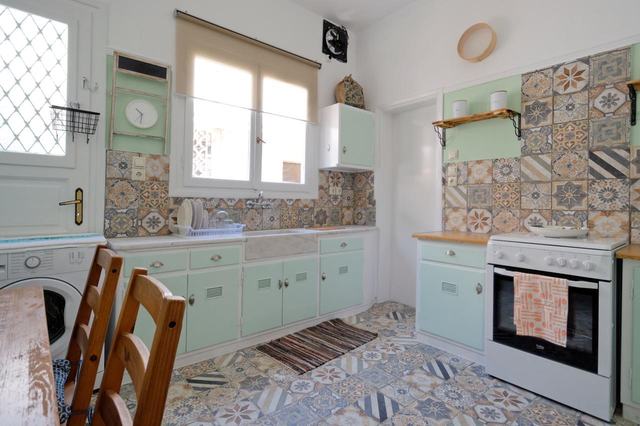 Kosta'S Cottage House Athene Buitenkant foto