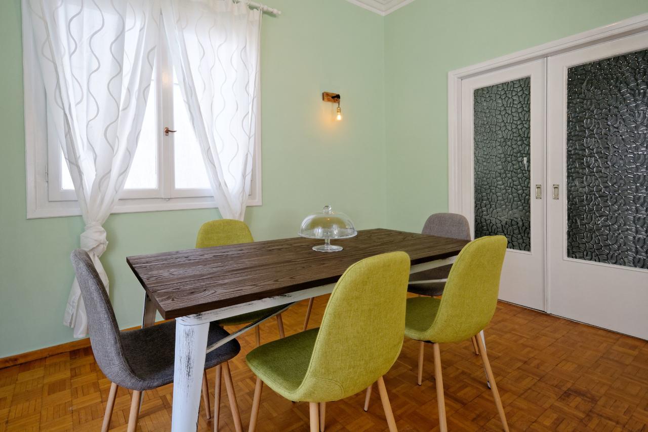Kosta'S Cottage House Athene Buitenkant foto